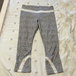 Lululemon cropped leggings